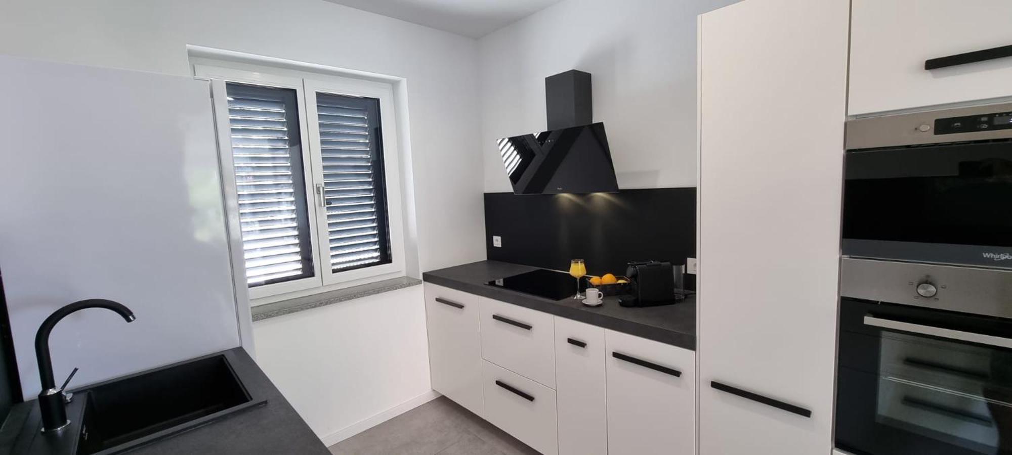 Seabreeze Luxury Apartments Njivice Rom bilde